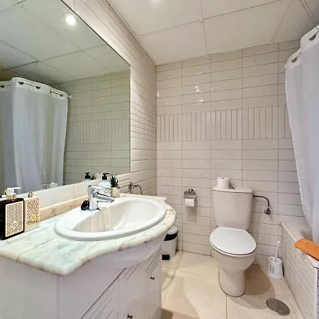 Ambar Apartment *